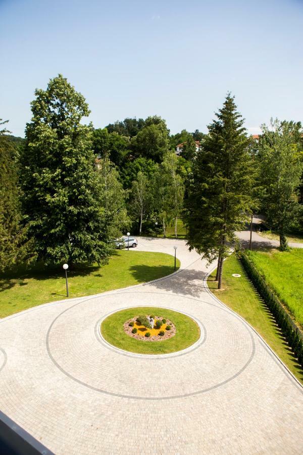 A Hoteli - Hotel Slatina Vrnjačka Banja Exterior foto